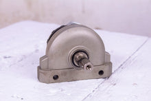 Load image into Gallery viewer, Festo DSR-25-180-P Pneumatic Rotary Drive