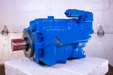 Load image into Gallery viewer, Eaton PVH131C RAF 16S 10 C26 31 Open Circuit Piston Pump