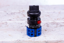 Load image into Gallery viewer, KRAUS &amp; NAIMER CAD 12 Rotary Switch 9116X0082 EN60947/VDE0660