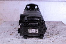 Load image into Gallery viewer, Eaton Danfoss Char-Lynn 104-4668-006 Hydraulic Motor