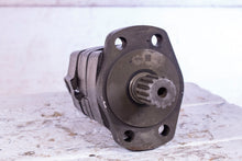 Load image into Gallery viewer, Eaton Danfoss Char-Lynn 104-4668-006 Hydraulic Motor