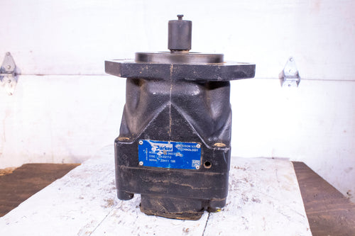 Parker M4D 088 3N00 B102 024-03217-0 New Parker Vane Motor