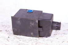 Load image into Gallery viewer, Parker D3W1BY 14 Directional Control Valve, Single Solenoid, 4-Way, 4500psi max