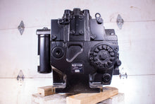Load image into Gallery viewer, Danfoss 83049133 Axial Piston Pump