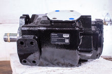 Load image into Gallery viewer, Vickers Vane Pump 710-0091-032 VMQ145T240BE0125AABANROO
