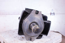 Load image into Gallery viewer, Vickers Vane Pump 710-0091-032 VMQ145T240BE0125AABANROO