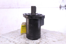 Load image into Gallery viewer, Charlynn Eaton 101-1026-209 Hydraulic Motor