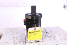 Load image into Gallery viewer, Charlynn Eaton 101-1026-209 Hydraulic Motor
