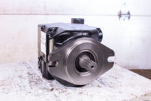 Load image into Gallery viewer, Danfoss 80003231 Hydraulic Pump