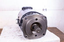 Load image into Gallery viewer, Eaton 5433-200 Fixed Hydraulic Motor