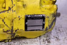 Load image into Gallery viewer, Rexroth R910990946 Hydraulic Pump