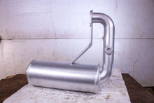 Load image into Gallery viewer, PR1678R Catalytic Converter