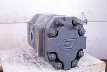 Load image into Gallery viewer, Commercial F219-2-15 Flow Divider