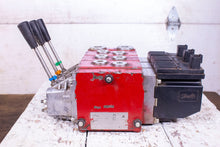 Load image into Gallery viewer, Danfoss Proportional Valve PVG 32 159S9652 11089276