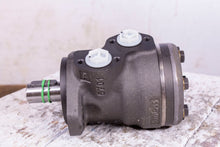 Load image into Gallery viewer, Danfoss 11185537 OMR X 50 Hydraulic Motor