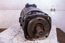 Load image into Gallery viewer, Eaton 5431-056/R Hydraulic Motor