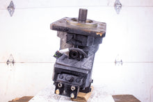Load image into Gallery viewer, Sauer Danfoss 80006079 51V250 Hydraulic Motor
