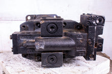 Load image into Gallery viewer, Sauer Danfoss 83007708 AT374508 Hydraulic Motor