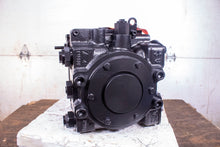 Load image into Gallery viewer, Danfoss 83002778R 90PV130 Hydraulic Motor