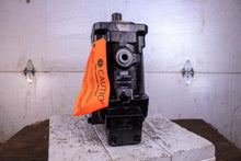 Load image into Gallery viewer, Danfoss 80000809R 51V080 Hydraulic Motor