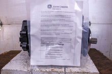 Load image into Gallery viewer, Danfoss 83025030R RM100195 Hydraulic Motor