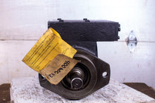 Load image into Gallery viewer, Oilgear PVWH-34-LSAY-CNNN Hydraulic Pump