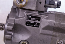 Load image into Gallery viewer, Eaton Linde HPV 75-02R 0000 560AW01603A Piston Pump