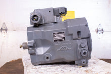 Load image into Gallery viewer, Eaton Linde HPV105-02L Variable Piston Pump