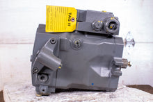 Load image into Gallery viewer, Eaton Linde HPV105-02L Variable Piston Pump