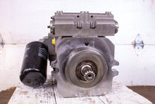 Load image into Gallery viewer, Eaton Linde HPV105-02 0000 560AW00014A Variable Piston Pump