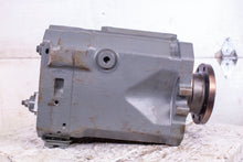 Load image into Gallery viewer, Eaton Linde HMV105-02 hydraulic piston motor