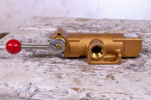 Load image into Gallery viewer, Versa VZH-3501 THREE-WAY BRASS VALVE