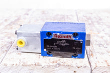 Load image into Gallery viewer, Rexroth R900755395 Directional Valve