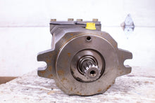 Load image into Gallery viewer, Linde Eaton HMF 55-02 0001 530AW00376A Hydraulic Pump