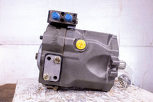 Load image into Gallery viewer, Linde Eaton HPR55-02 0000 630AW00022A HYDRAULIC PISTON PUMP