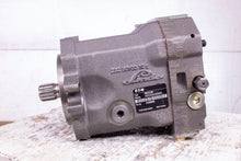 Load image into Gallery viewer, Linde Eaton HMV55-02 0000 531AWO0256A Variable Hydraulic Motor
