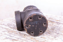 Load image into Gallery viewer, Vickers C2 825 Check Valve