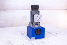 Load image into Gallery viewer, Rexroth R900054561 Hydraulic Valve