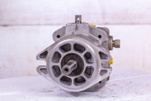 Load image into Gallery viewer, Sauer Hydro-Gear Pump PE-1KCC-DY1X-XXXX