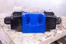Load image into Gallery viewer, Rexroth R901487110 Directional Valve