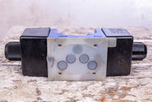 Load image into Gallery viewer, Rexroth R901487110 Directional Valve