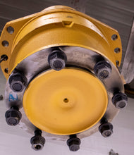 Load image into Gallery viewer, Poclain MSE18-1-G27-F19-1220-5EJM Hydraulic Piston Motor