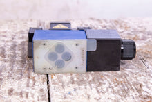 Load image into Gallery viewer, Rexroth R978017739 Directional Control Valve