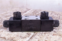 Load image into Gallery viewer, Atos DHE-0717 AC 10N Hydraulic Valve