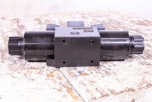 Load image into Gallery viewer, Nachi SS-G01-C4-R-C115-E31 8YO M3256 Solenoid Valve