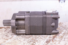Load image into Gallery viewer, Danfoss OMS 315 151F2356 Hydraulic Motor