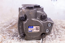 Load image into Gallery viewer, Eaton Char-Lynn 109-1112-006 Hydraulic Motor