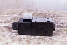 Load image into Gallery viewer, Atos DHE-0631/2 AC 20 Hydraulic Valve