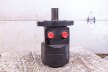 Load image into Gallery viewer, Eaton Char-Lynn 103-2030-012 Hydraulic Motor