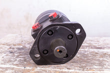 Load image into Gallery viewer, Eaton Char-Lynn 103-2030-012 Hydraulic Motor